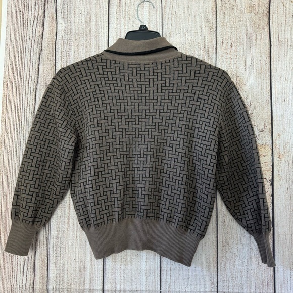 Brown Patterned Women's Sweater - Picture 7 of 11